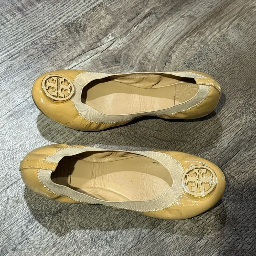 Tory Burch Women's Gold‎ Ballet Flats